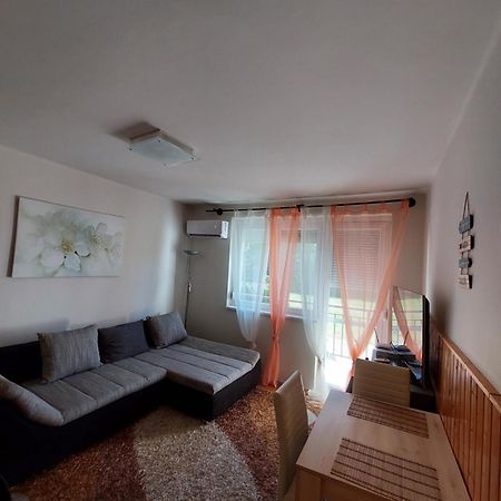 Dorka Apartman Вонярцвашхедь Экстерьер фото