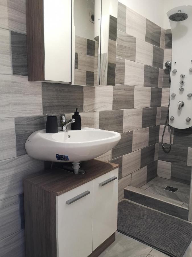 Dorka Apartman Вонярцвашхедь Экстерьер фото
