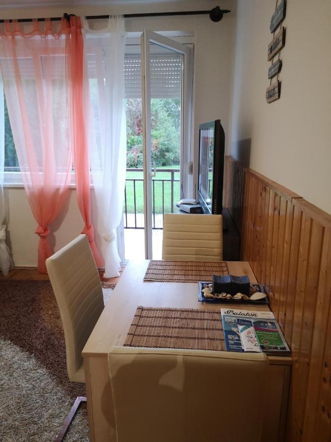 Dorka Apartman Вонярцвашхедь Экстерьер фото