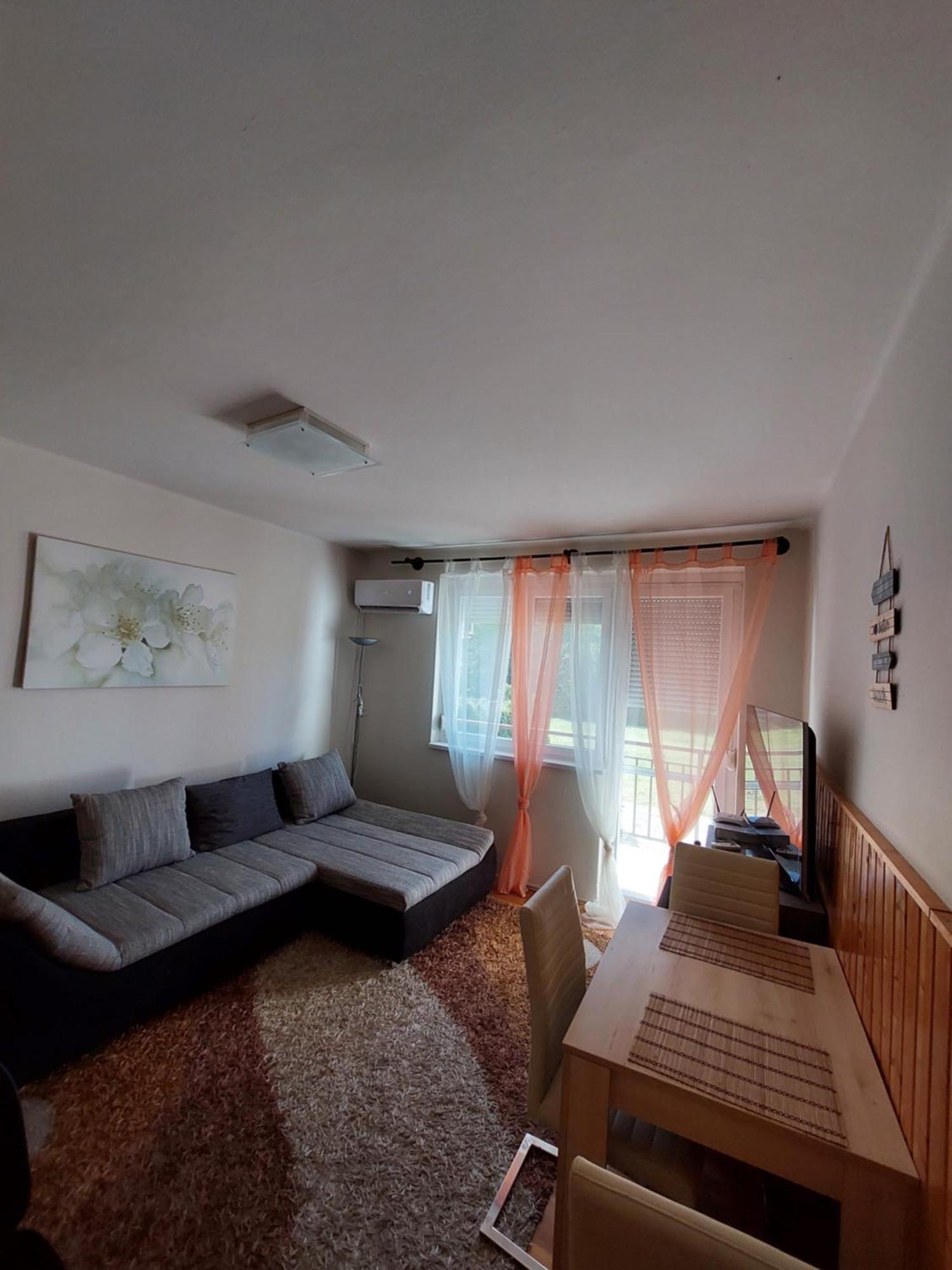 Dorka Apartman Вонярцвашхедь Экстерьер фото